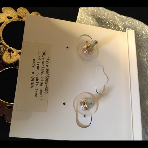 NIB Amrita Singh Earrings ✂️ - Picture 7 of 8